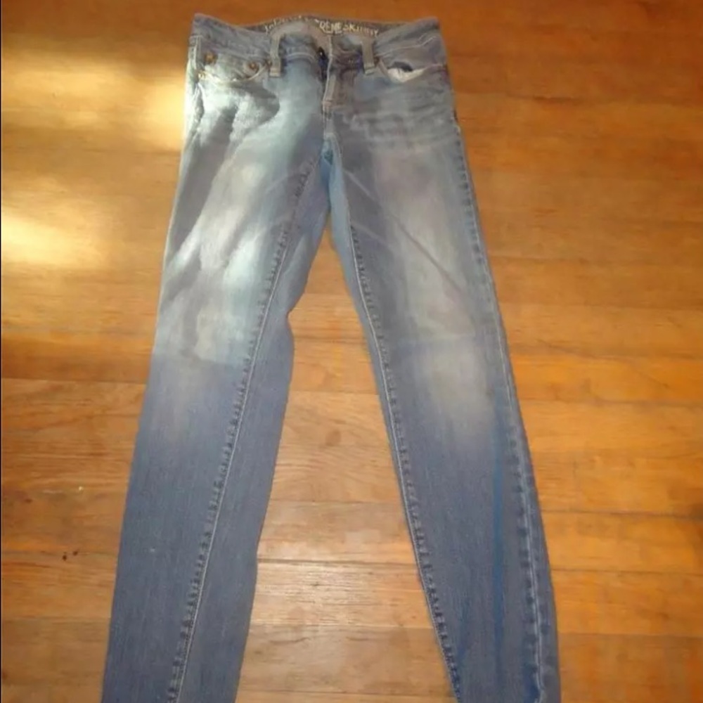 Pac sun/ Hollister Bull head skinny jeans 1 short
